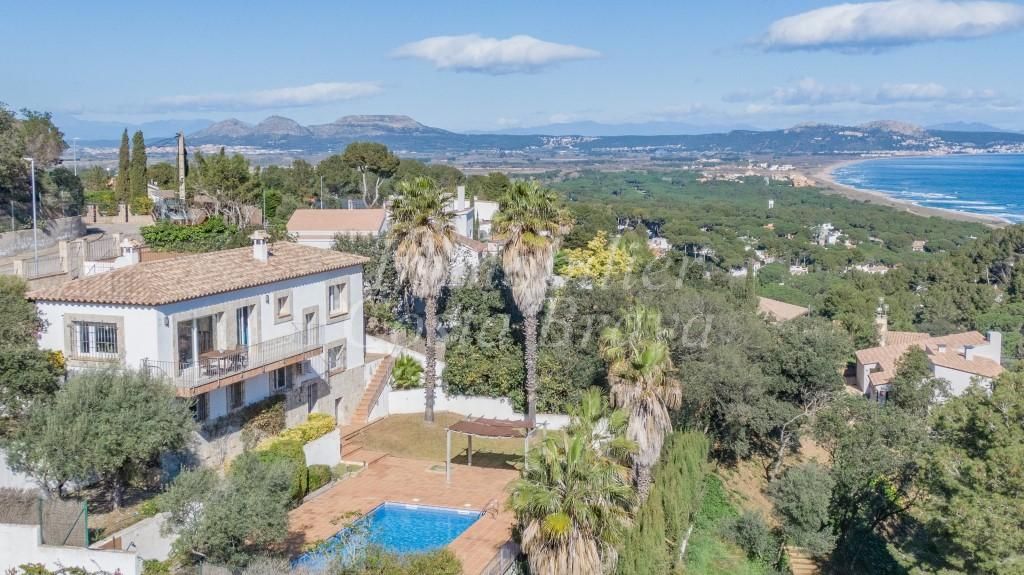 Maison à vendre à Sa Riera, Begur