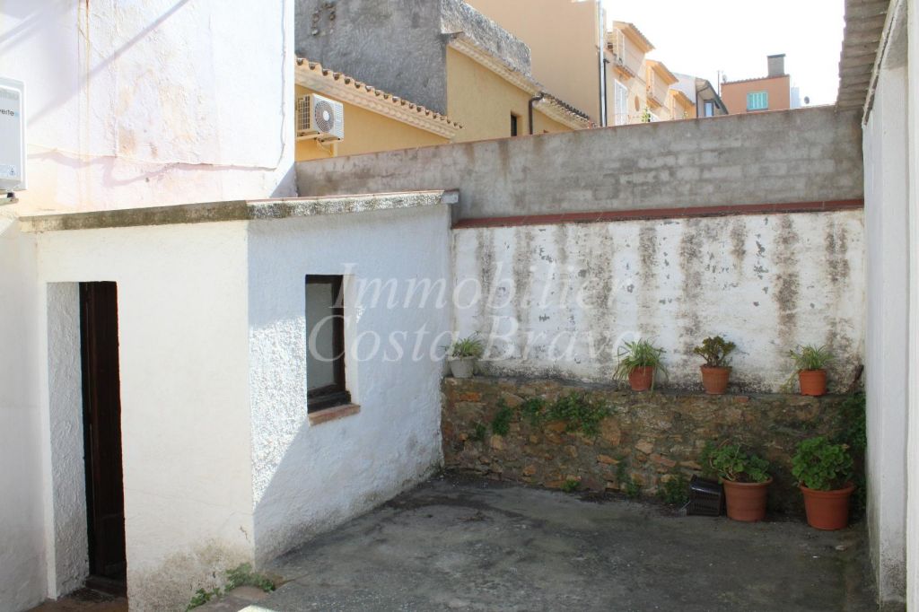 Maison à vendre à Begur